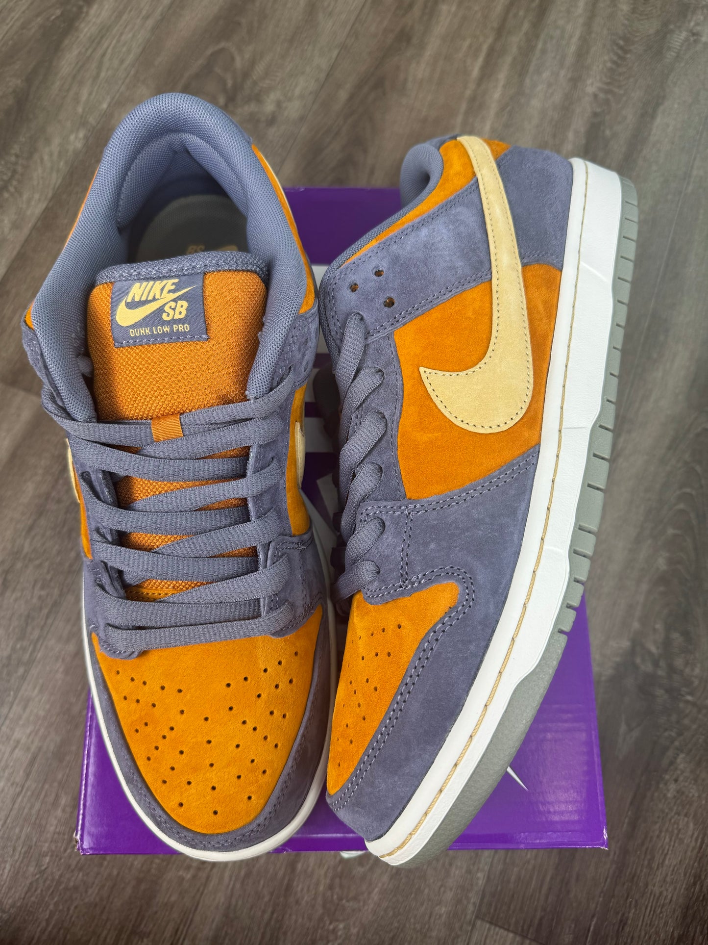 Nike SB Dunk Light Monarch