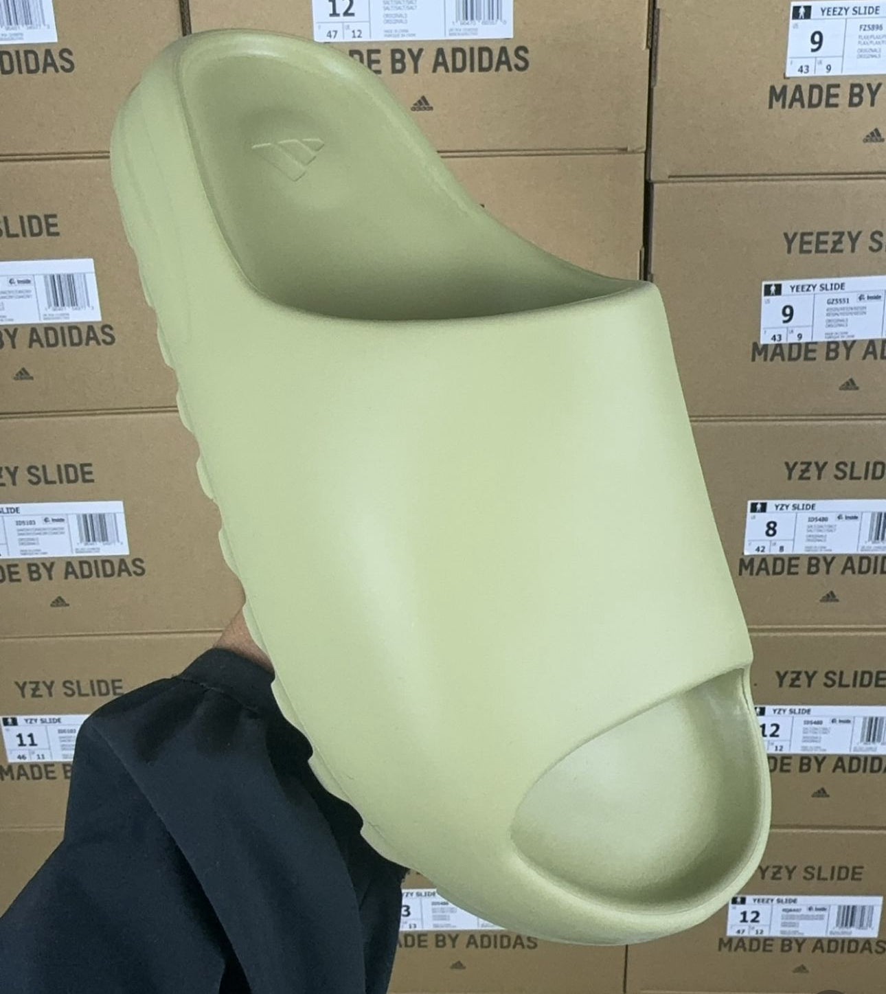 Yezzy Slide Resin